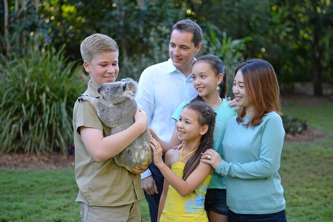 Australia Zoo Day Trip from Brisbane - Pack list: what to bring for the zoo and the ride