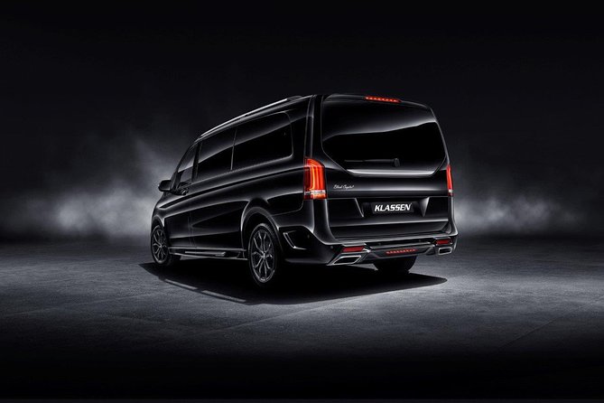 Brisbane Airport to Noosa Private Transfer for 1-5 people - Kids seats and the one family caution