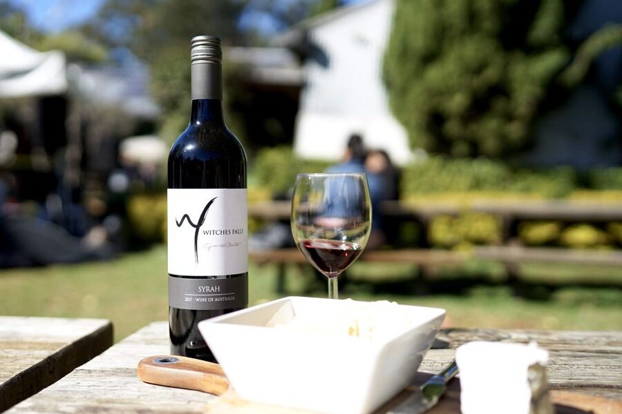 Brisbane: Boutique Winery Tour with Gourmet Lunch - Should you book this Brisbane boutique winery tour?