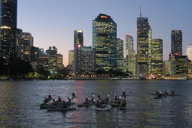 Brisbane City Twilight Kayak - Stop-by-stop: Brisbane River to the Story Bridge pass-by