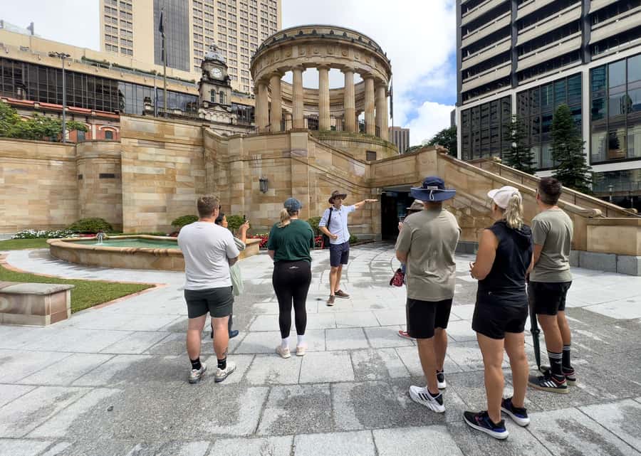 Brisbane City Walking Tour | Small group | 100 minutes - Practical tips so your walk stays comfortable
