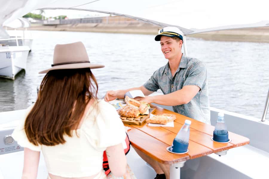 Brisbane: Electric Picnic Boat Rental from Breakfast Creek - Key points I’d plan around