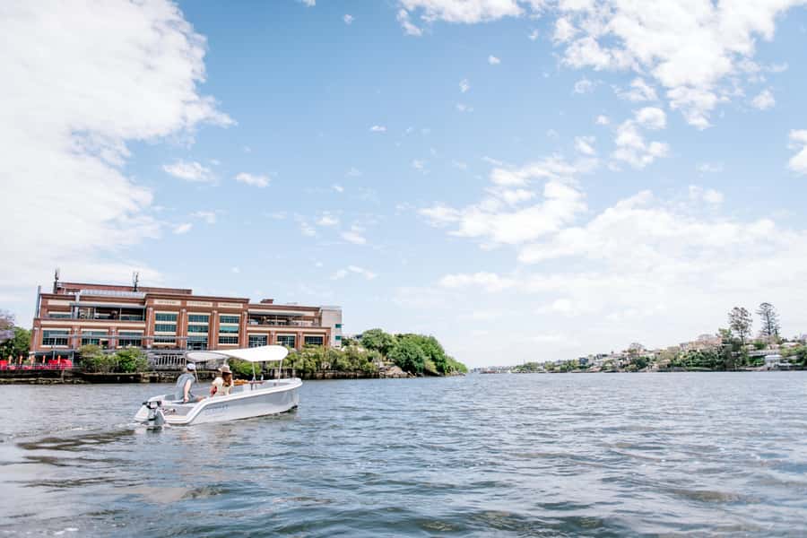Brisbane: Electric Picnic Boat Rental from Breakfast Creek - Self-drive electric picnic boats on the Brisbane River: why it feels different