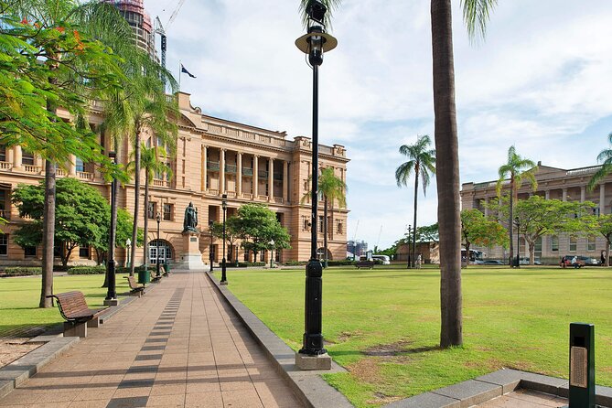 Brisbane Experience City Walk with Drink Included - Where the tour starts (and how to plan your morning)