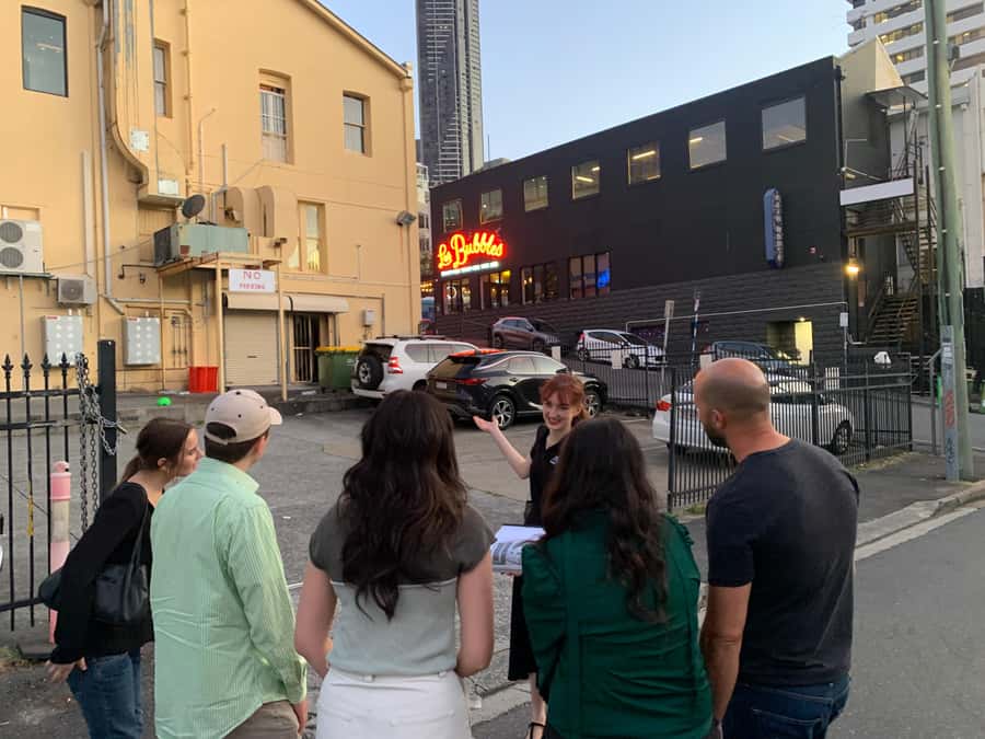 Brisbane: Fortitude Valley Historical Crime Walking Tour - Beat Nightclub and Les Bubbles Restaurant: Nightlife Landmarks With a Twist