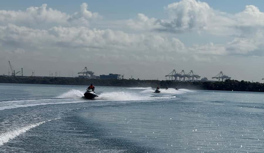 Brisbane: Half-Day Jetski Adventure to Moreton Bay Islands - Who Should Book This Half-Day Moreton Bay Jetski Adventure