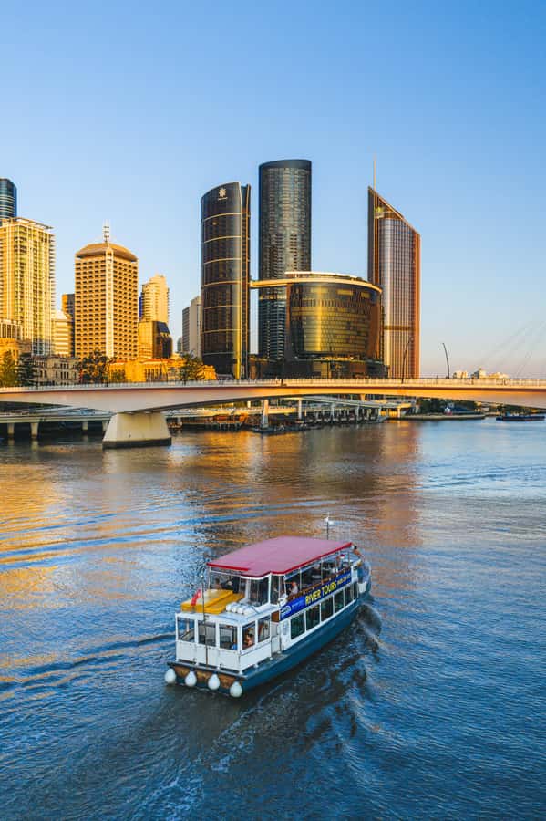 Brisbane: Morning Sightseeing Cruise: 10:30am-12pm (90min) - Seats, sound, and photo timing: where to sit for best results