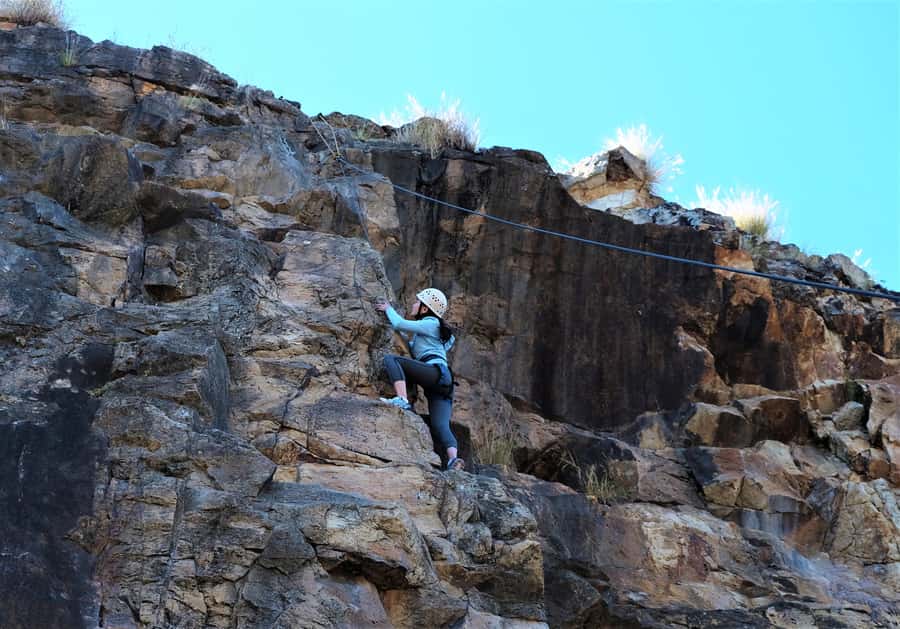 Brisbane: Outdoor Rock Climbing Session - How the 2 hours usually feel: paced, not rushed