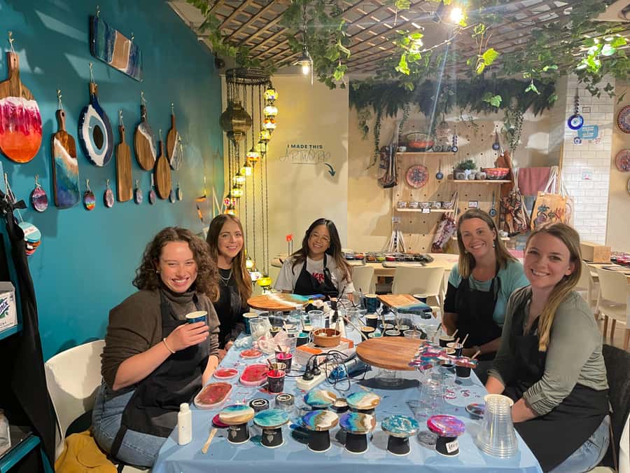 Brisbane: Resin Art Classes - Cheeseboards & Coasters - The studio vibe: friendly, inspirational, and social in the right way