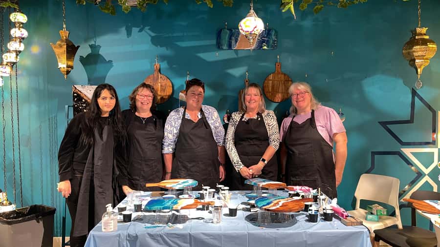 Brisbane: Resin Art Classes - Cheeseboards & Coasters - Who should book this resin art class (and who might skip)