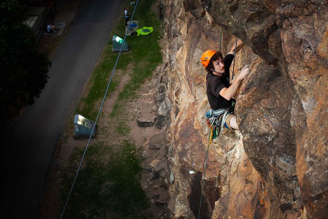 Brisbane Rock Climbing - 3 Hours Night - Getting Started at River Terrace Park: Timing and First Steps