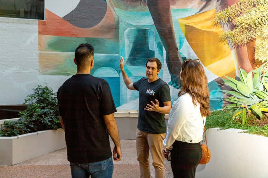 Brisbane: Small Bars and Street Art Tour with a Drink - Your Starting Point: Brew Cafe & Wine Bar and the First Drink