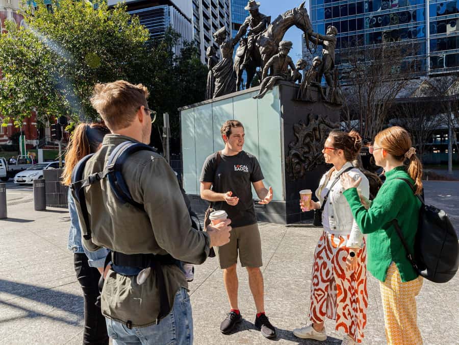 Brisbane: Small-Group 3-Hour Walking Tour with a Drink - Ending at the river: Story Bridge views and your included drink