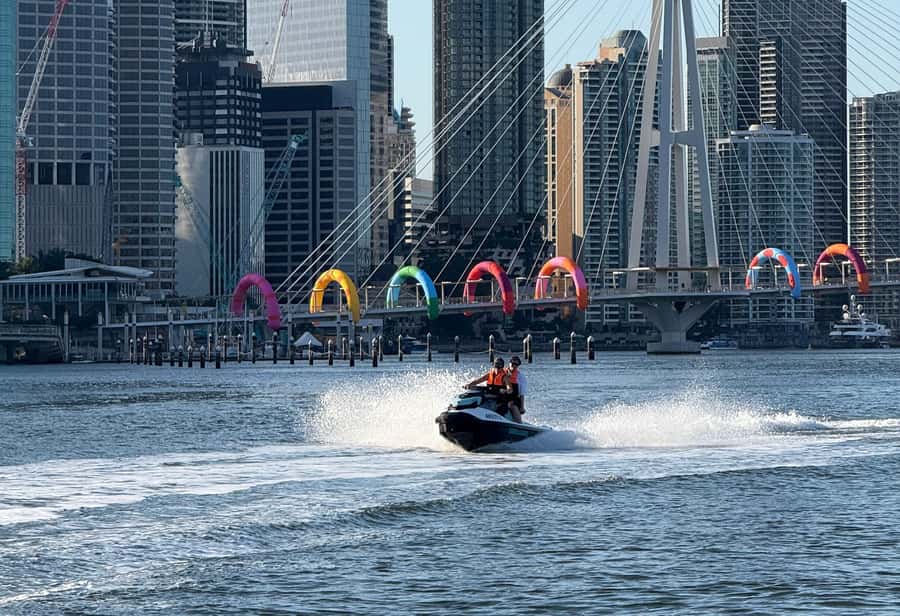 Brisbane: Sunset Jetski Tour on the Brisbane River - Why sunset jetskiing looks better than you expect on the Brisbane River