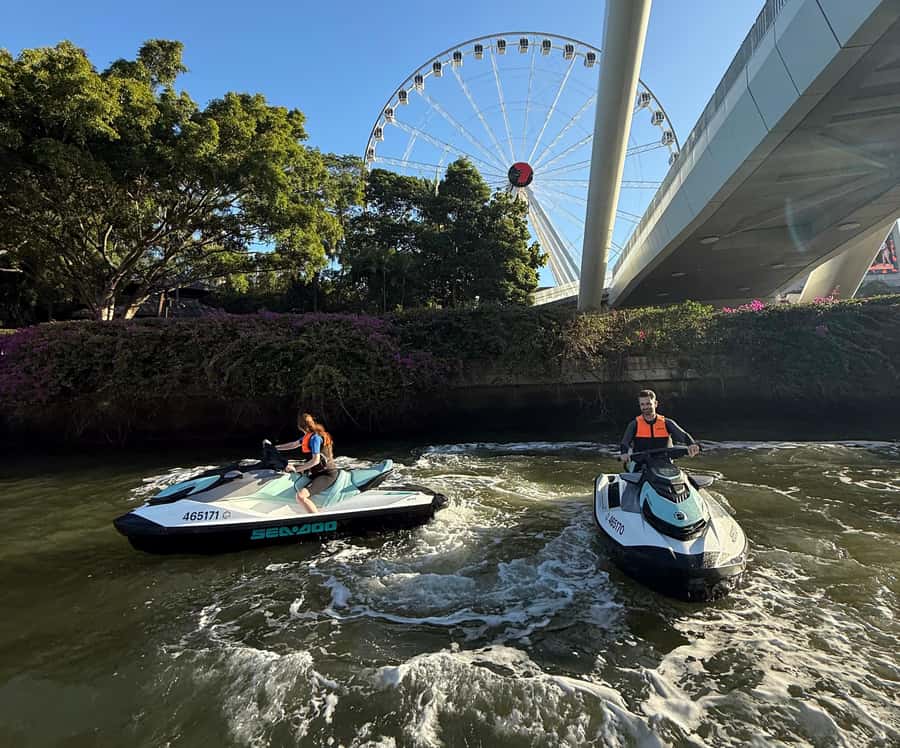 Brisbane: Sunset Jetski Tour on the Brisbane River - Sea-Doo Jetskis: easy riding, driver rules, and photo-ready pacing