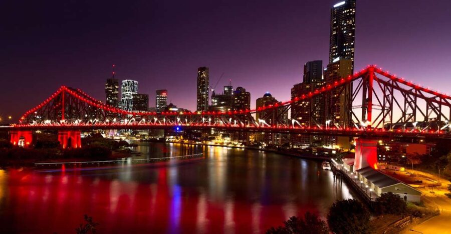 Brisbane: True Crime Tour - Where the Stories Get Specific: Famous Crime Scenes on Foot