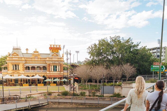 Cruise to Lunch Package: 10:30am – 2pm (3.5hr) - Morning tea onboard: scones with jam and cream