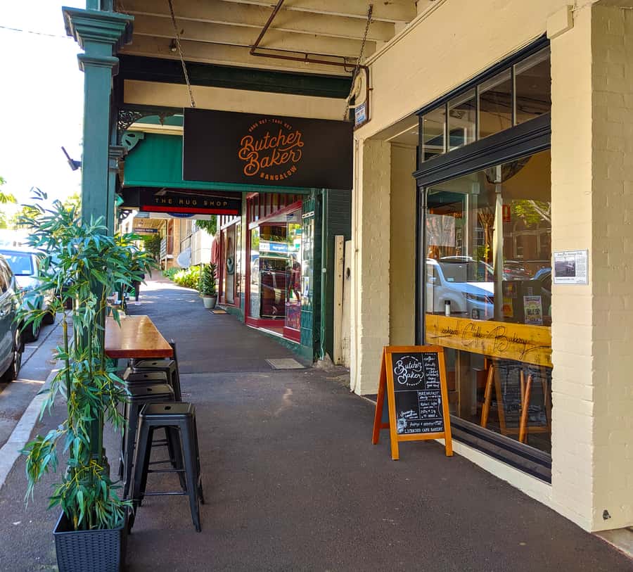 From Brisbane: Byron Bay, Bangalow, and Gold Coast Day Tour - Price, group size, and comfort: does $187 per person add up?