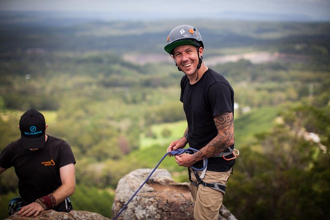 Glass House Mountains Abseiling Experience - The 7:30am Start: What Your Morning Looks Like