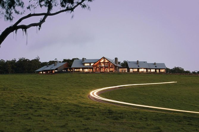 Helicopter Tour - Spicers Peak Lodge - Return flight options: Archerfield basics plus CBD or Gold Coast views