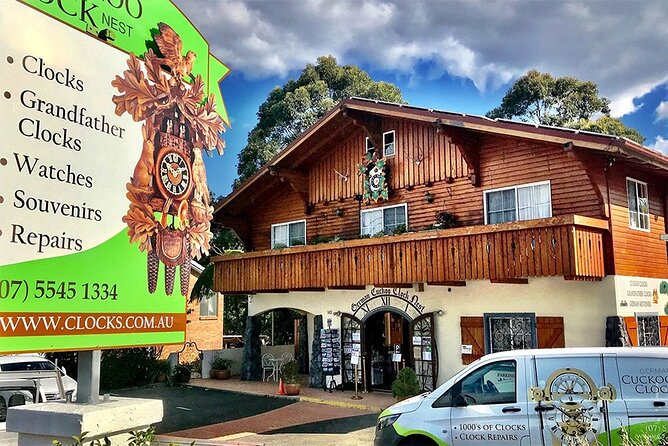 Hop on Hop Off Bus - Tamborine Mountain - Curtis Falls Stroll: Waterfalls and Local Shops