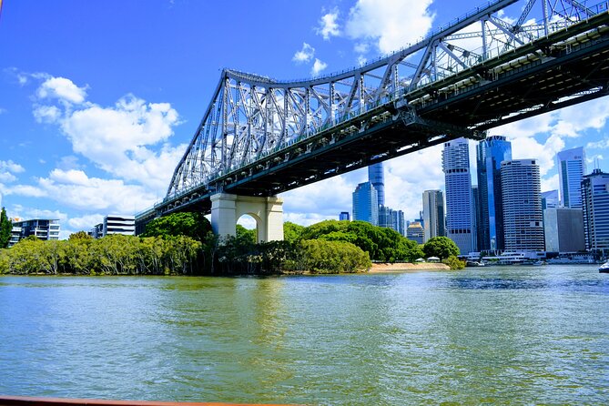 Mid-Afternoon Sightseeing Cruise: 2:30pm-4pm (90min) - Key points at a glance