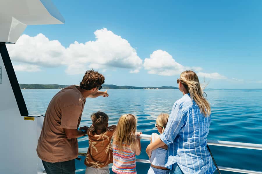 Moreton Island: Tangalooma Day Trip with Desert Safari - Who should book this Moreton Island day trip