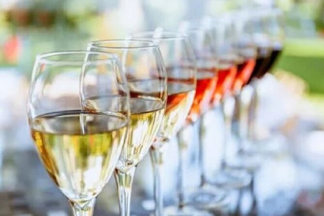 Mount Tamborine Deluxe Wine Tasting with Two Course Lunch - Wine Views Without the Driver Job: Why This Day Works