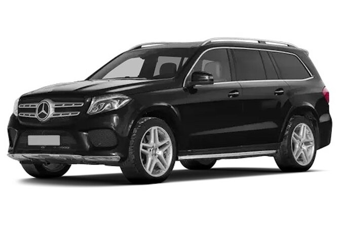 Private Transfer from Brisbane Airport to Noosa for 1 to 3 people - From airport to Noosa Heads: arrival and the mental reset