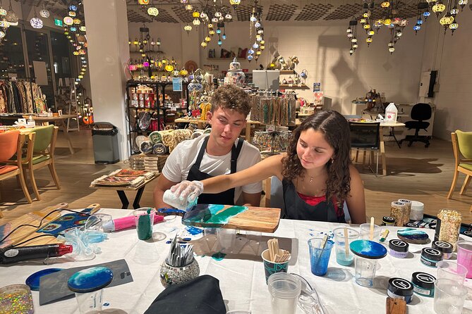 Resin Art Classes Brisbane: Cheeseboards & Coasters - Key highlights you’ll care about