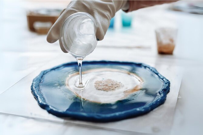 Resin Art Classes Brisbane: Cheeseboards & Coasters - First Stop: 826 Ann Street in Fortitude Valley