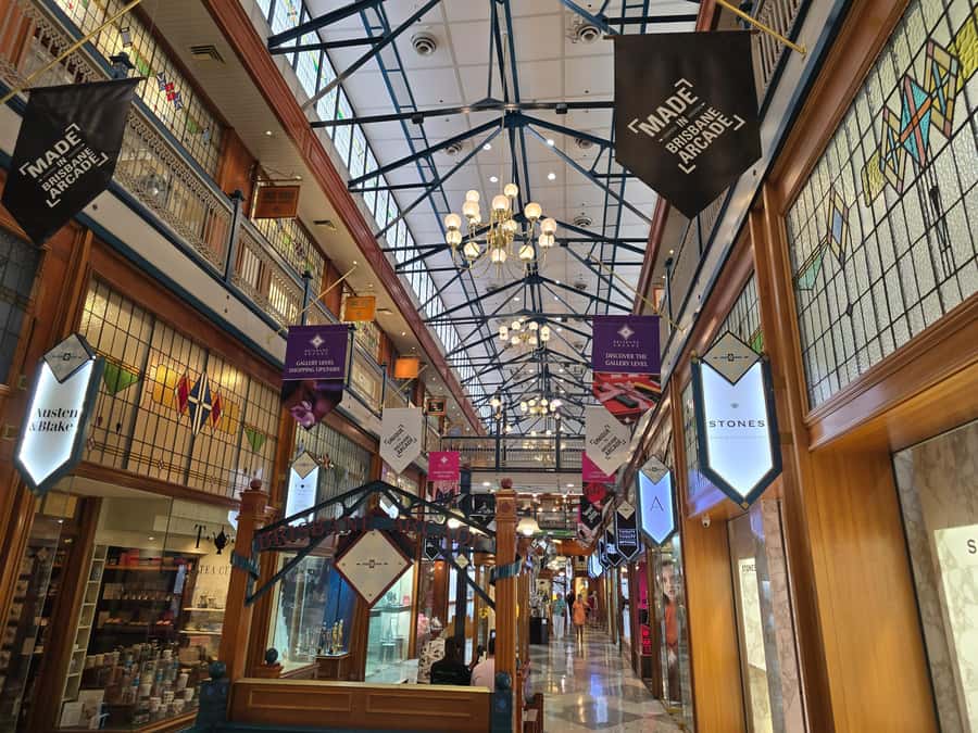 The Brisbane Experience: City Walking Tour - Anzac Square and Memorial Galleries: the part you should not rush