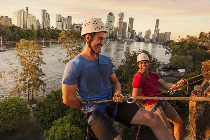 Twilight Abseil Adventure in Kangaroo Point Cliffs - Key things to love about twilight abseiling at Kangaroo Point